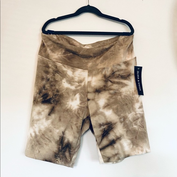 Olivia & Vivian T-shirt and Biker Short Set Tie dye NWT Prairieposherca - Picture 2 of 5